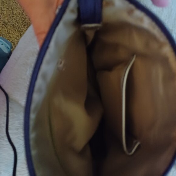 Three Fashion Shoulder Bags - Picture 5 of 13